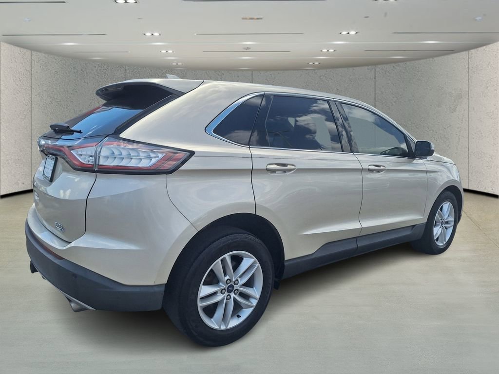 Used 2018 Ford Edge SEL w/ Class II Trailer Tow Package AWD/4WD image 5