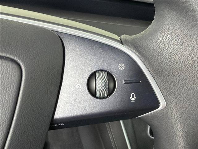 Used 2026 Tesla Model Y 2WD image 28