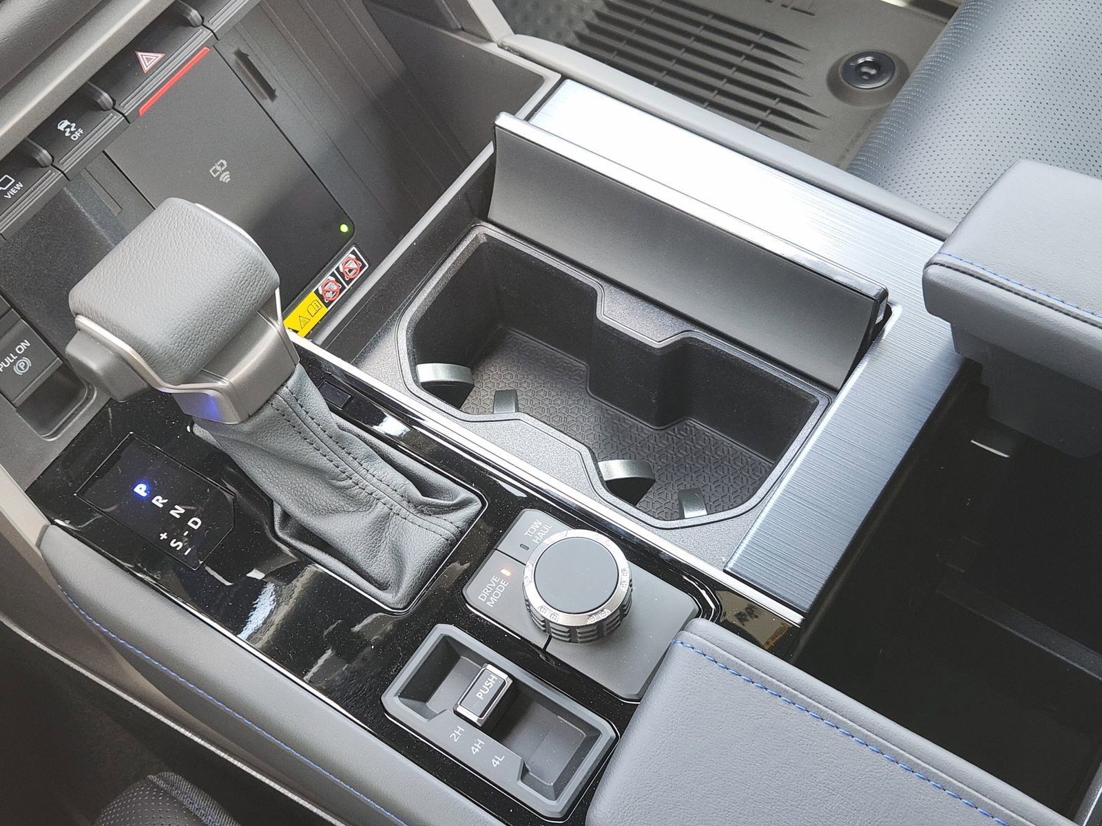 New 2026 Toyota Tundra Platinum AWD/4WD image 19