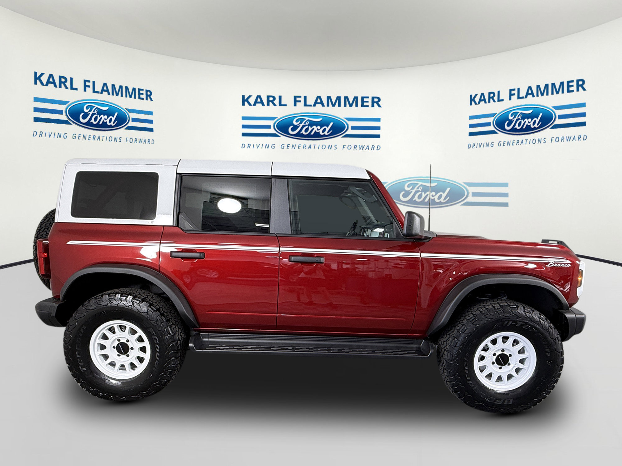 New 2026 Ford Bronco Heritage Edition AWD/4WD image 2