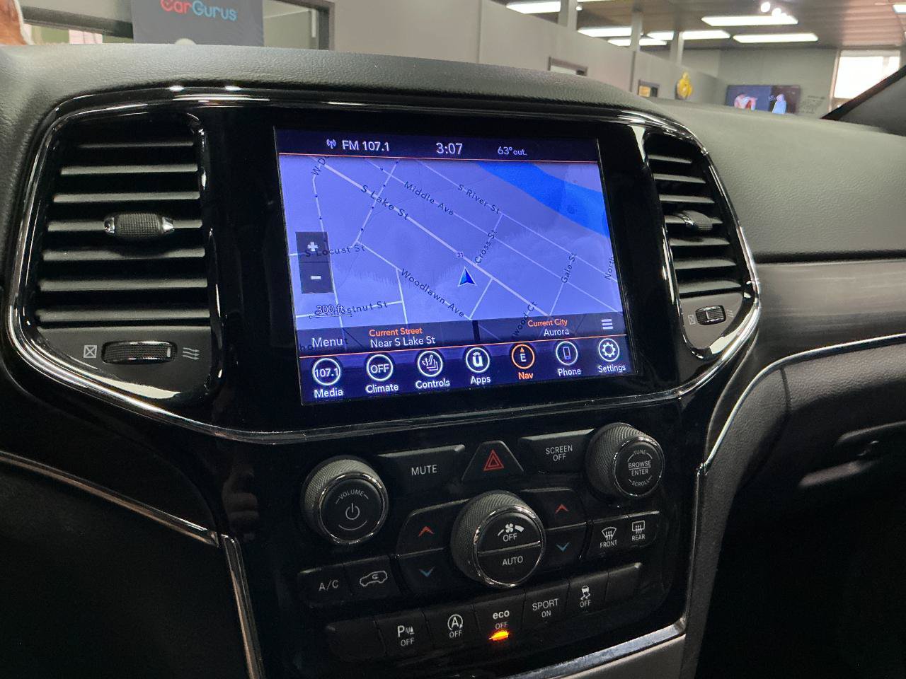 Used 2019 Jeep Grand Cherokee Limited AWD/4WD image 19