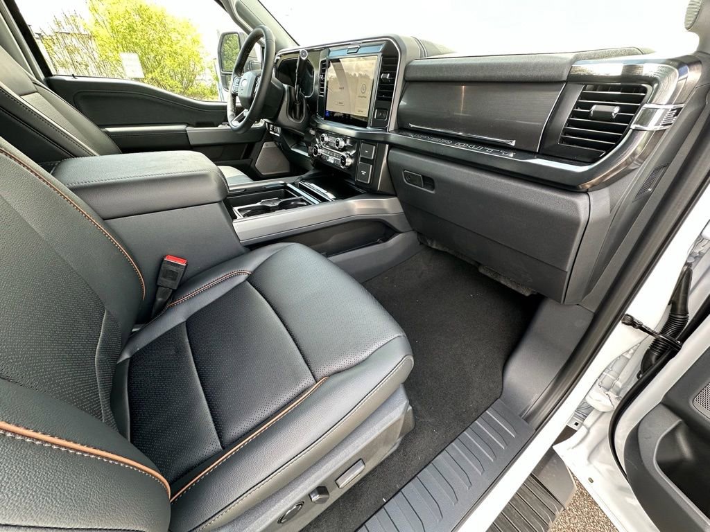 New 2026 Ford F550 4x4 Crew Cab Super Duty image 20