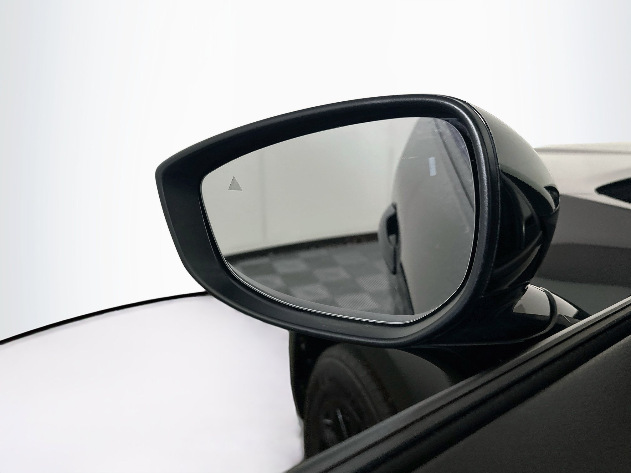 Used 2025 MAZDA CX-50 AWD 2.5 Hybrid w/ Premium Pkg image 16