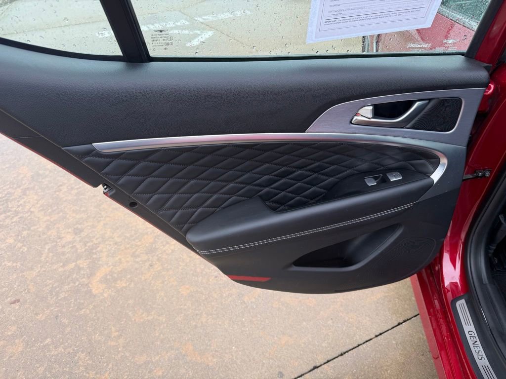 Used 2019 Genesis G70 2.0T Advanced w/ Dynamic Package RWD image 14
