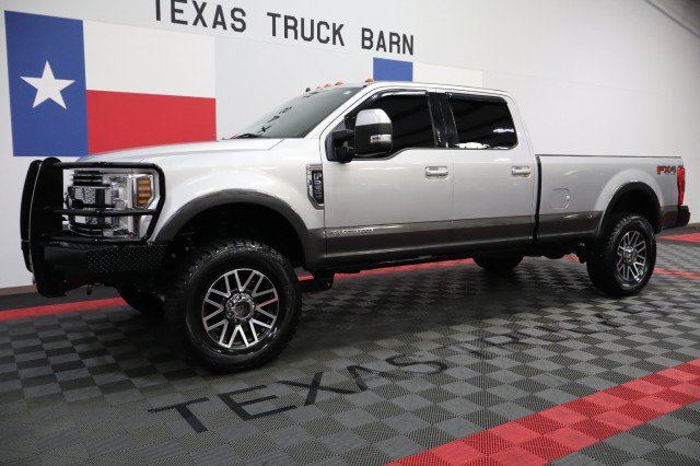 Used 2019 Ford F250 Lariat w/ Tow Technology Bundle AWD/4WD image 2