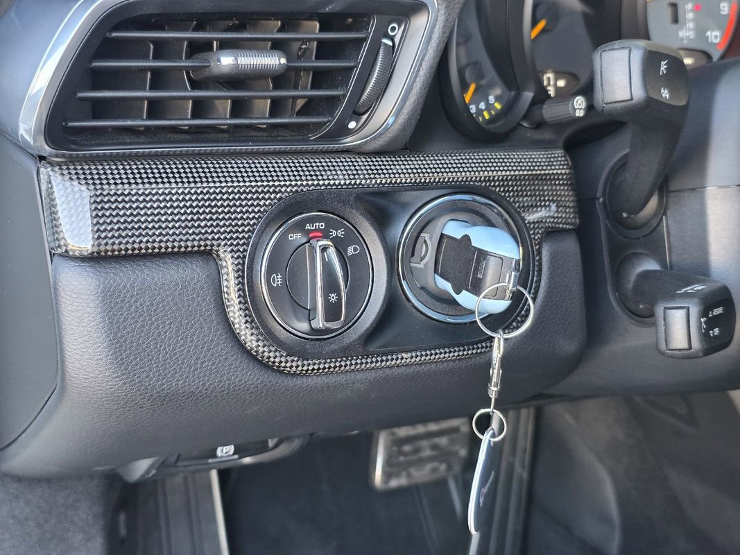 Used 2016 Porsche 911 GT3 RS image 16