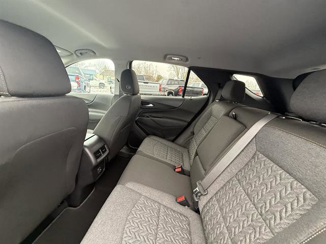 Used 2023 Chevrolet Equinox LT image 26
