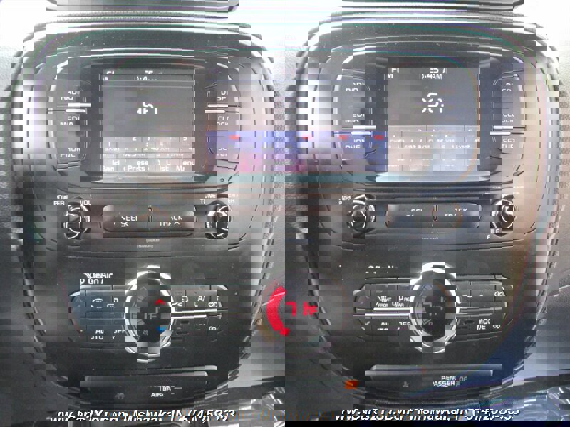 Used 2017 Kia Soul + FWD image 21