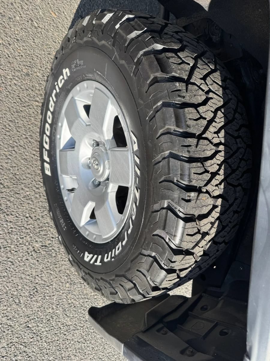 Used 2007 Toyota FJ Cruiser 4WD image 17