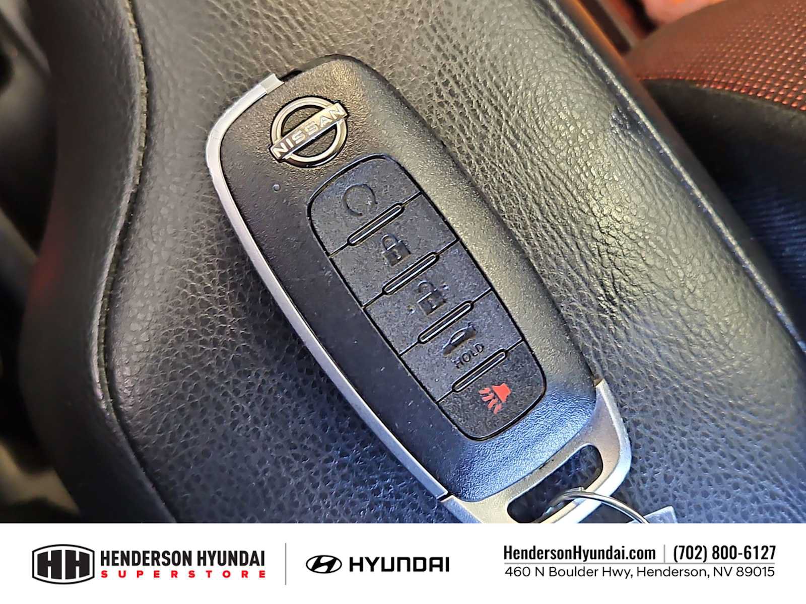Used 2024 Nissan Versa SR FWD image 33