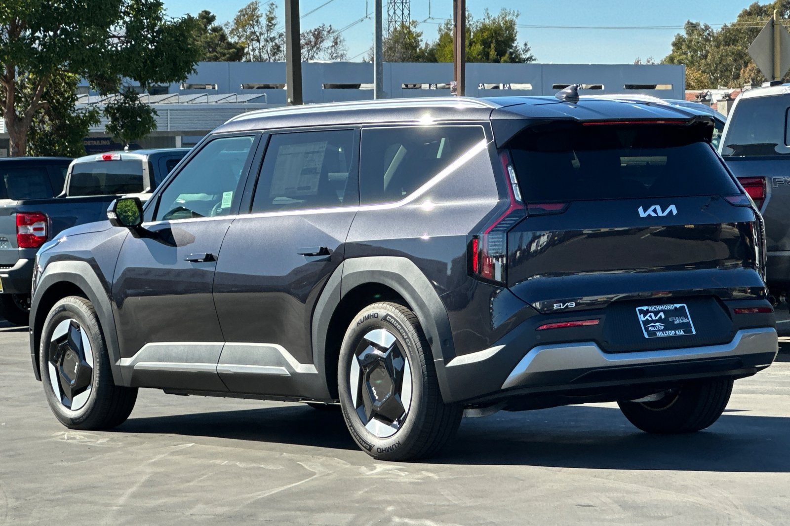 New 2026 Kia EV9 Wind AWD/4WD image 6