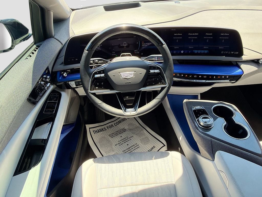 Certified 2025 Cadillac Optiq Sport 2 image 17