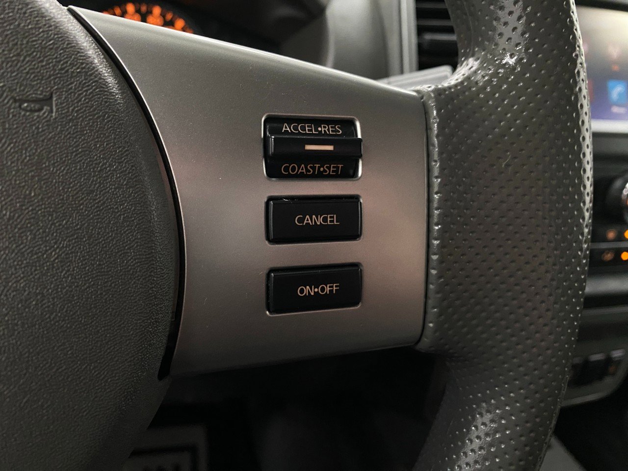 Used 2020 Nissan Frontier SV w/ Midnight Edition Floor Mats image 18