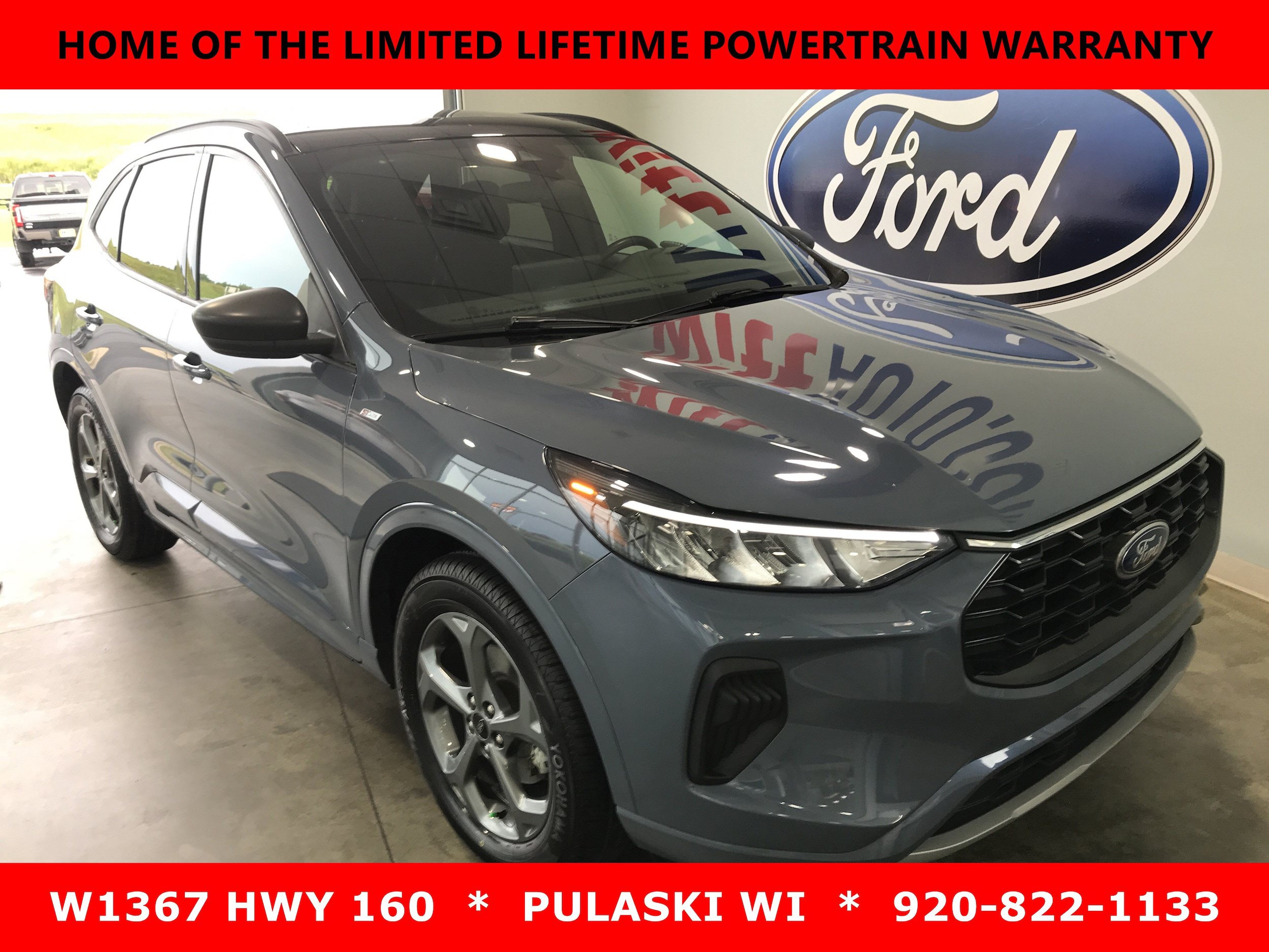 Used 2023 Ford Escape ST-Line w/ Tech Pack #1 AWD/4WD image 2
