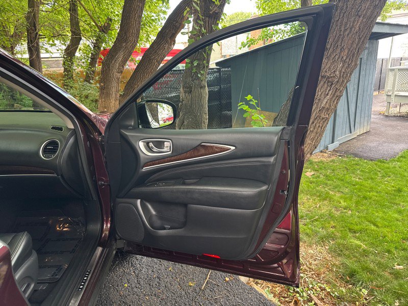 Used 2013 INFINITI JX35 AWD w/ Premium Pkg image 12