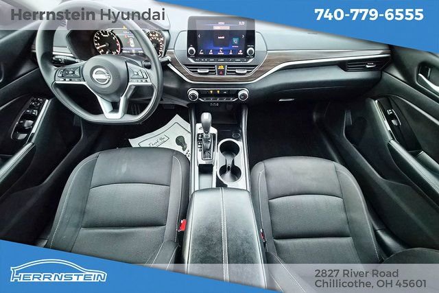 Used 2023 Nissan Altima 2.5 SV image 13