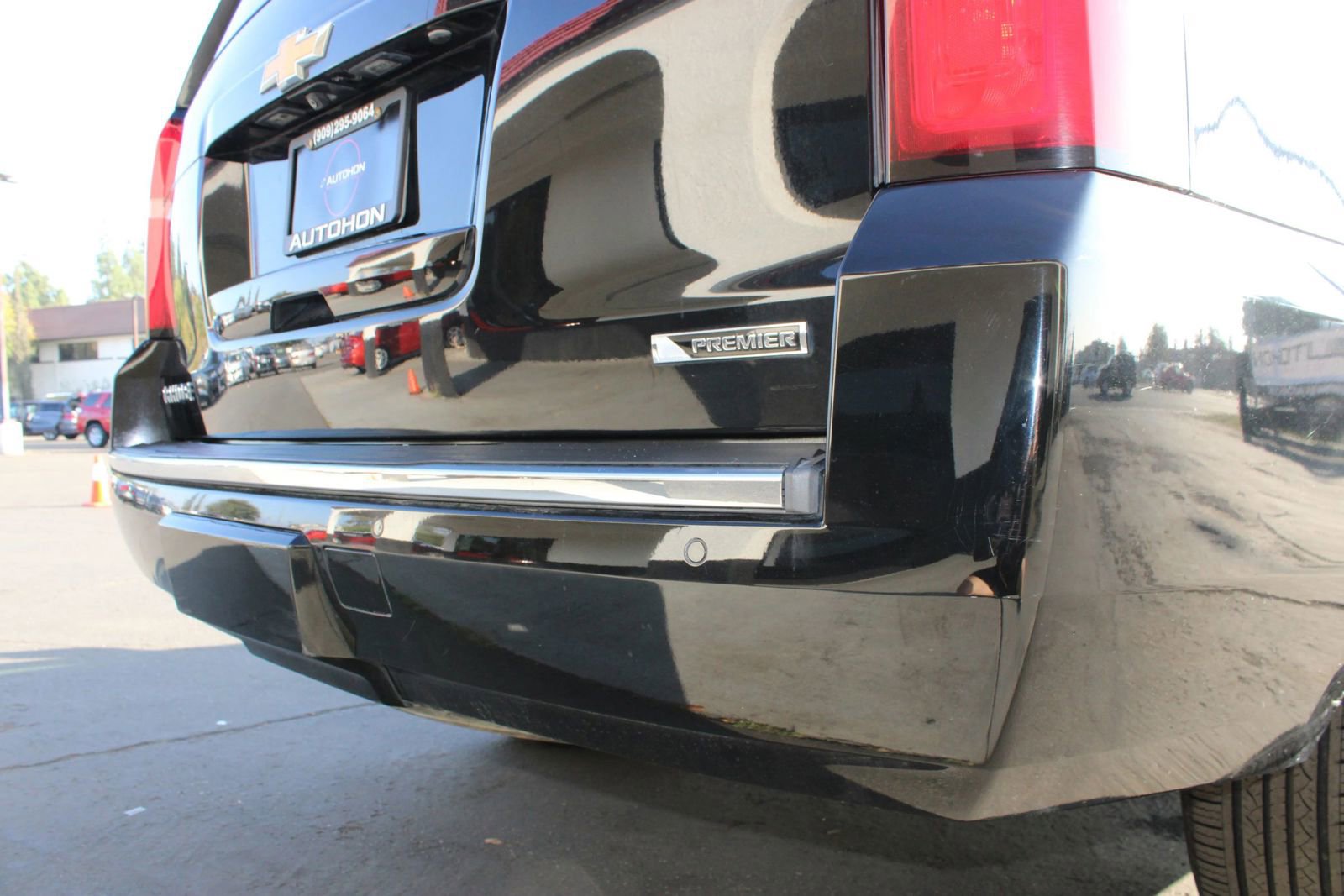 Used 2018 Chevrolet Tahoe Premier image 38