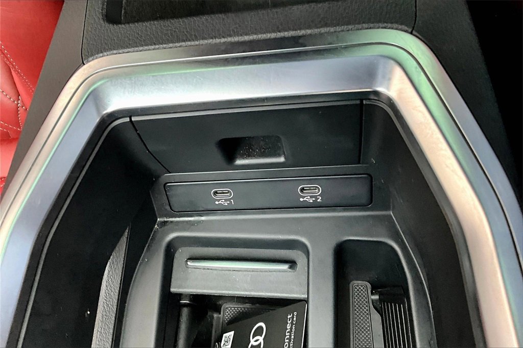 Used 2022 Audi e-tron S Premium Plus w/ 21" Black Optic Package image 15