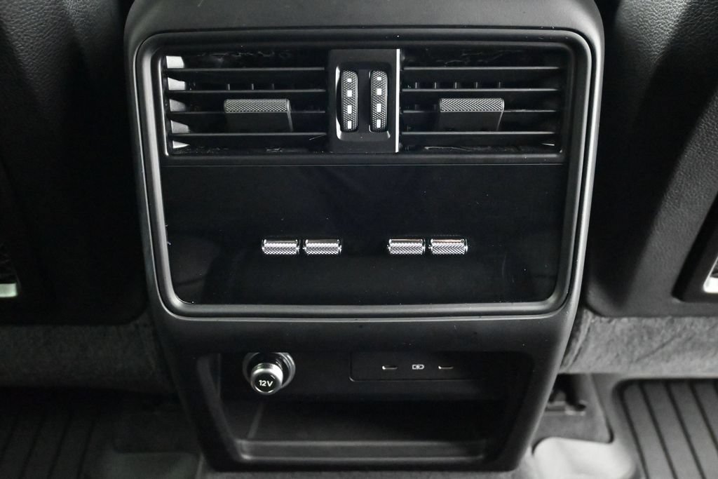 Certified 2025 Porsche Cayenne Turbo GT AWD/4WD image 8