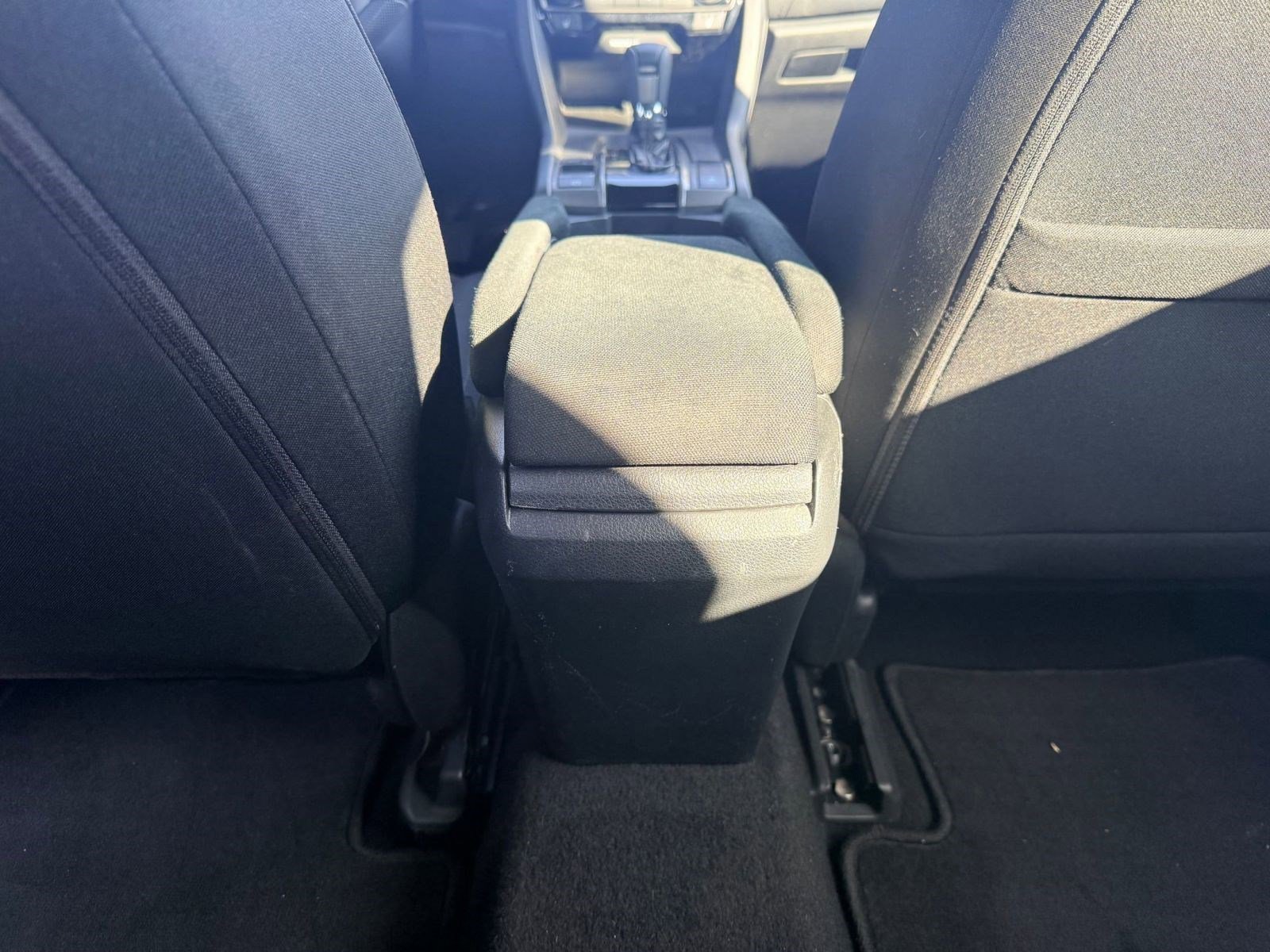 Used 2019 Honda Civic EX image 22