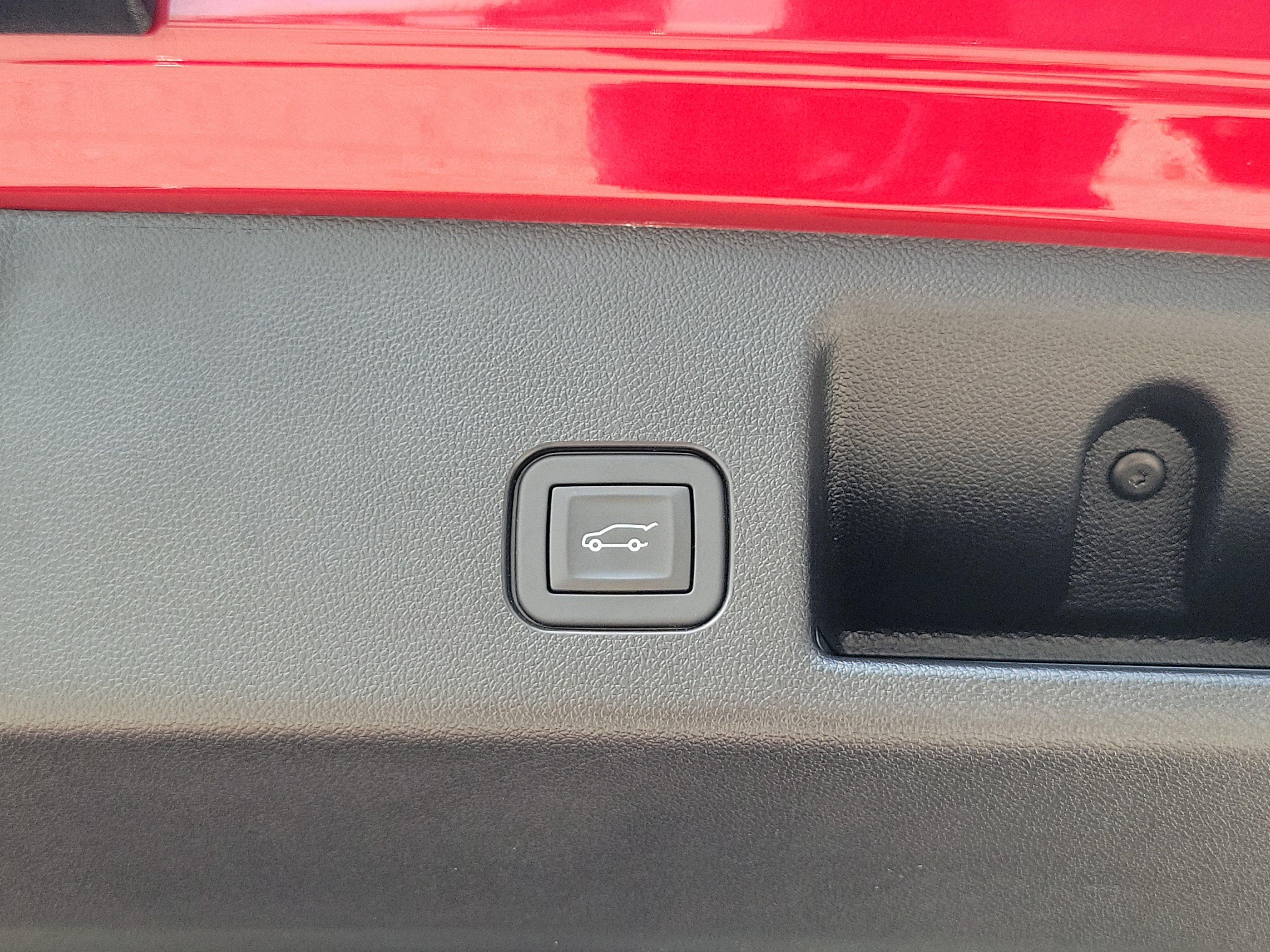 Used 2025 Chevrolet Equinox EV RS FWD image 18