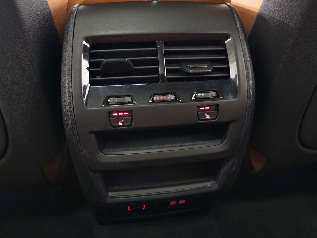 Used 2024 BMW X5 xDrive40i w/ Premium Package image 39