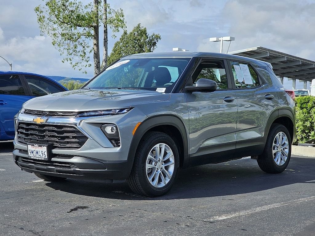 Used 2024 Chevrolet TrailBlazer LS image 6