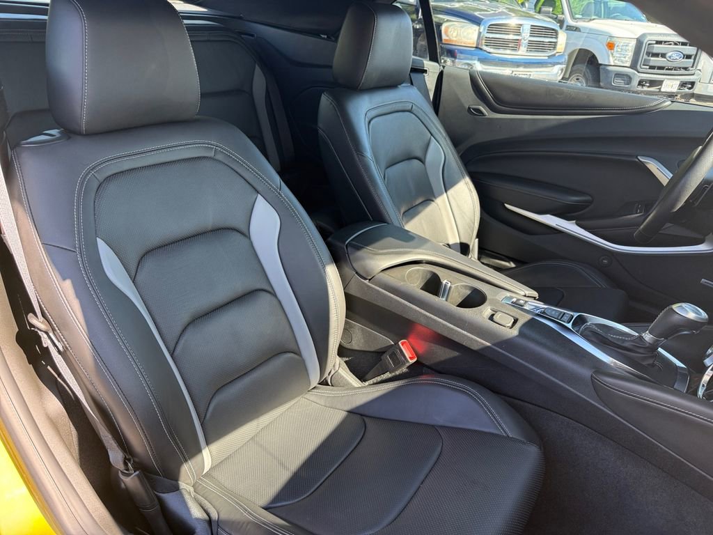 Used 2024 Chevrolet Camaro LT image 18