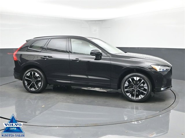 New 2026 Volvo XC60 B5 Plus w/ Protection Package Premier