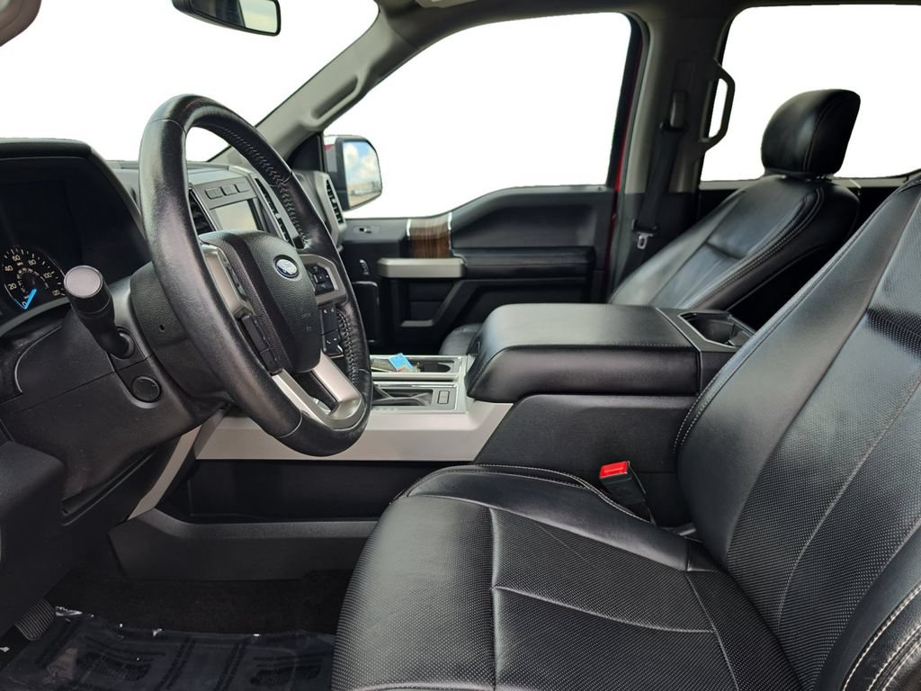 Used 2018 Ford F150 Lariat w/ Equipment Group 502A Luxury AWD/4WD image 12