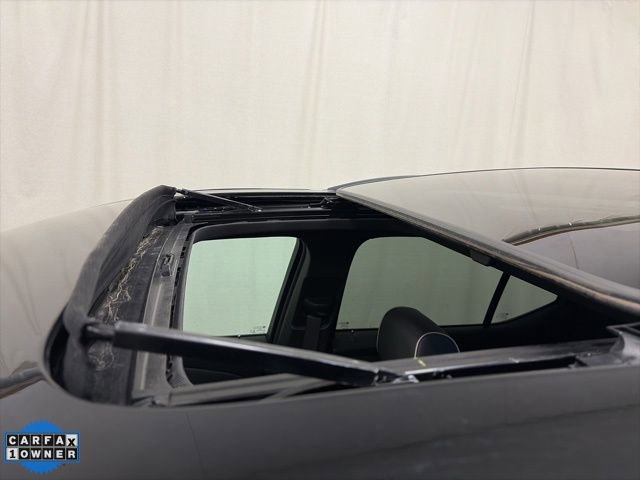 Used 2022 Chevrolet Traverse Premier w/ Redline Edition image 4