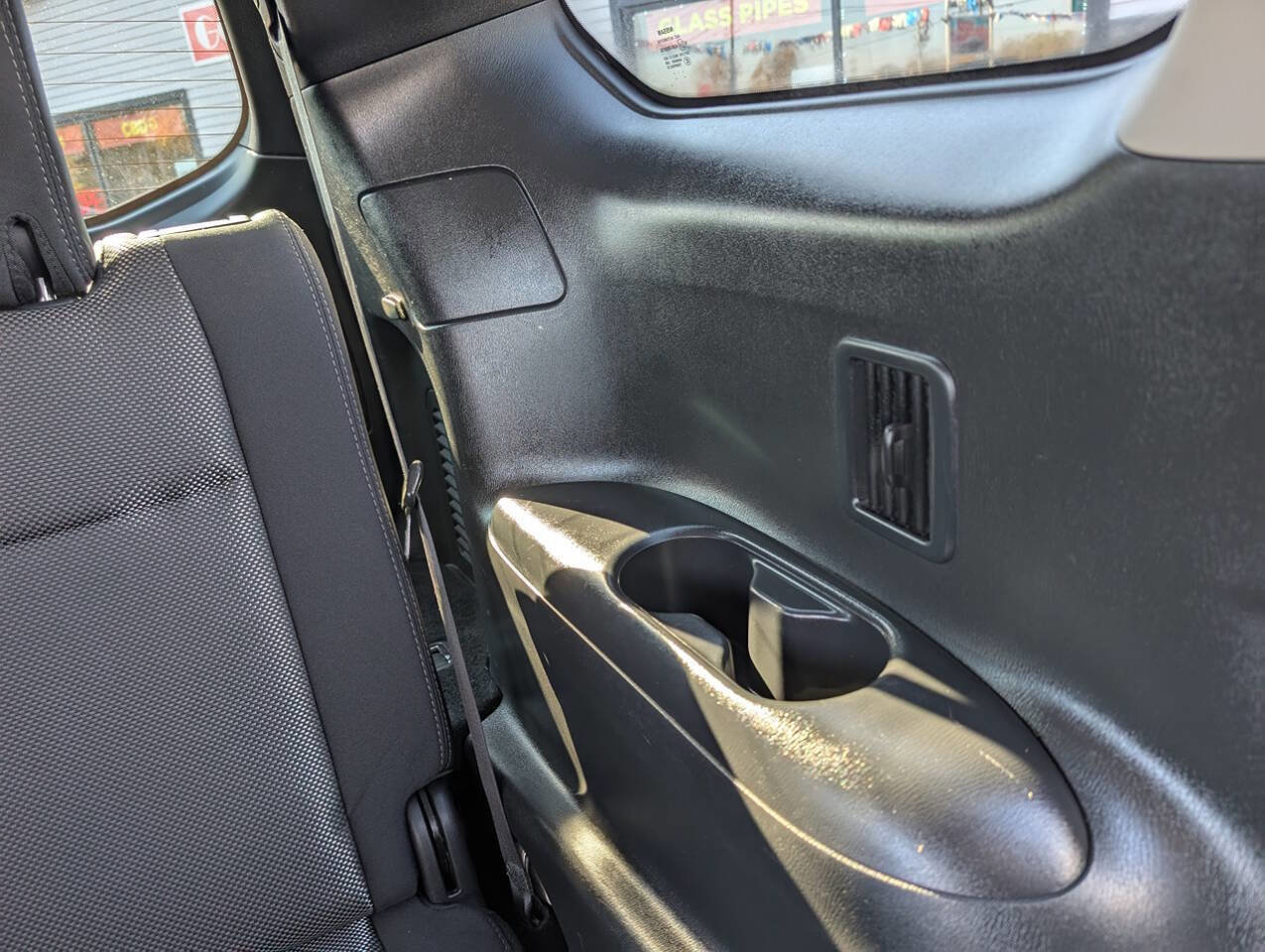 Used 2017 Nissan Pathfinder S image 34