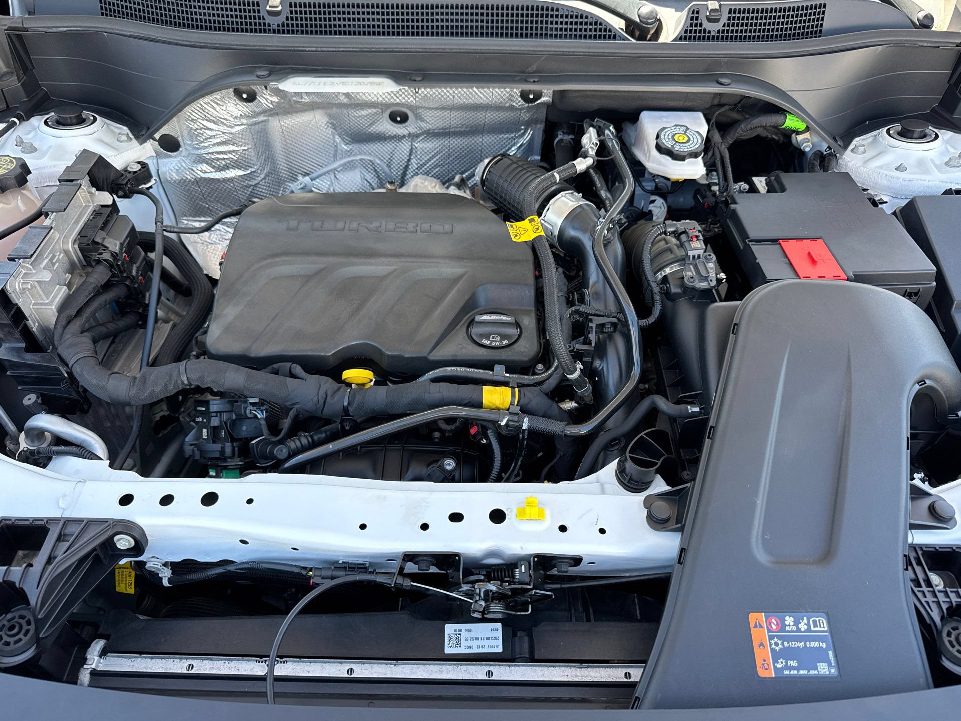 Used 2024 Chevrolet Trax LS w/ LS Convenience Package FWD image 7
