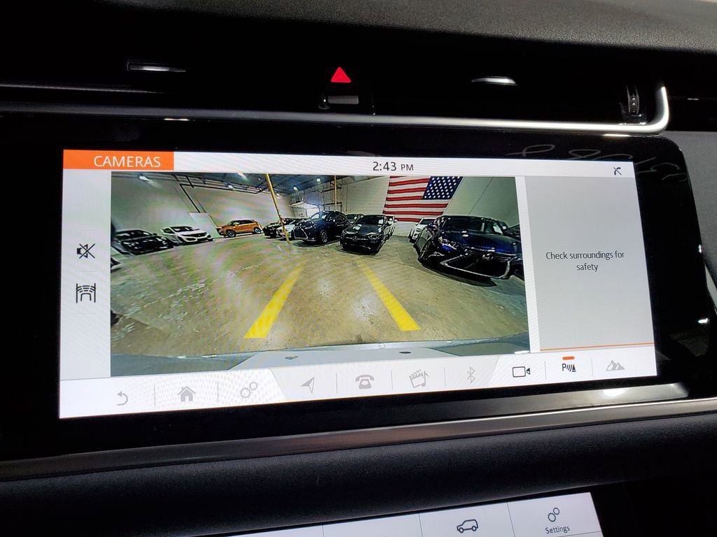 Used 2020 Land Rover Range Rover Evoque S image 31