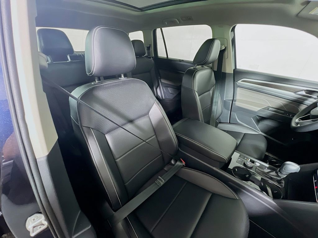 Used 2023 Volkswagen Atlas SE w/ Panoramic Sunroof Package image 25