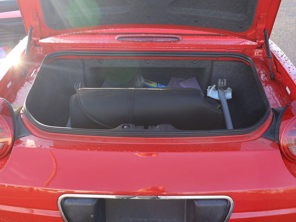 Used 2003 Ford Thunderbird image 6