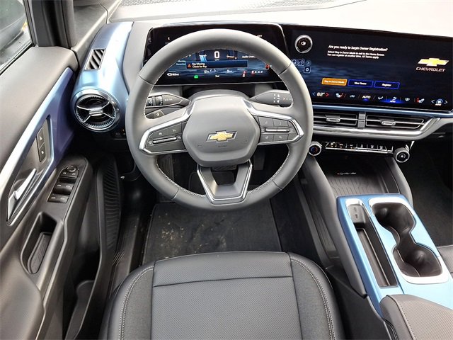 New 2026 Chevrolet Equinox EV LT image 9