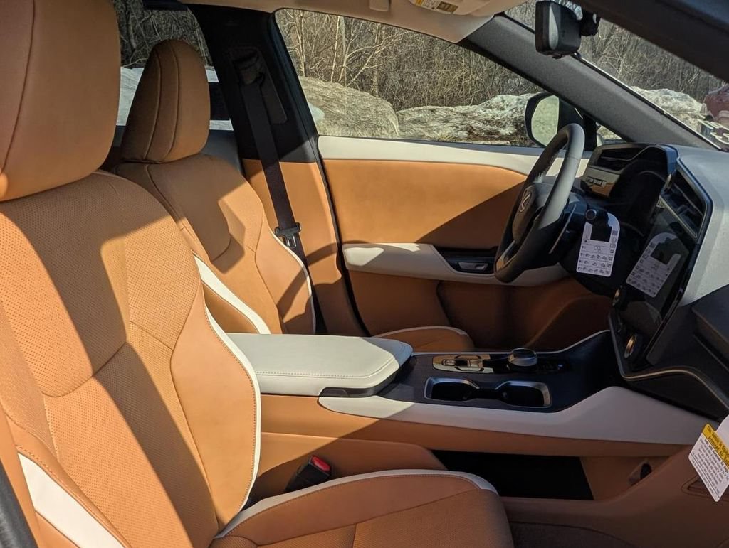 New 2026 Lexus RZ 350e 2WD w/ Technology Package image 12