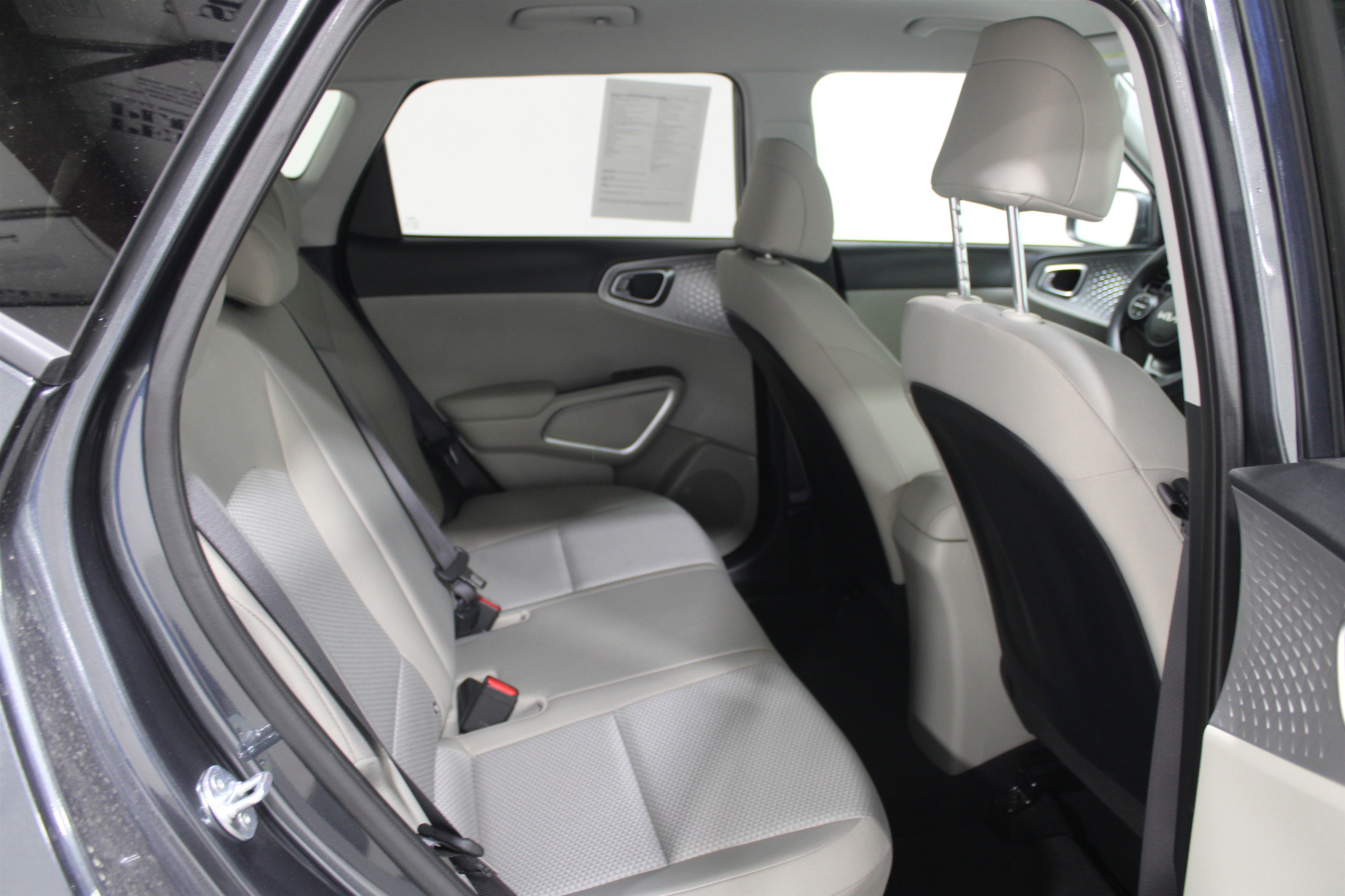 Used 2024 Kia Soul LX w/ Option Group 015 image 23