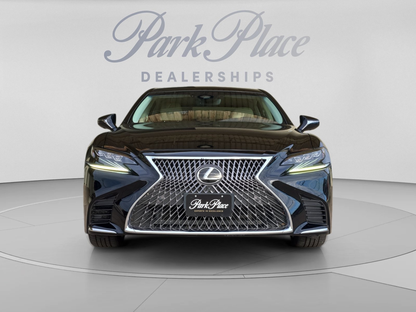Used 2019 Lexus LS 500 w/ Interior Upgrade Package RWD image 11
