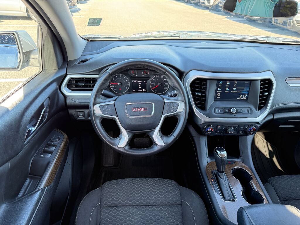 Used 2018 GMC Acadia SLE w/ LPO, Protection Package FWD image 14