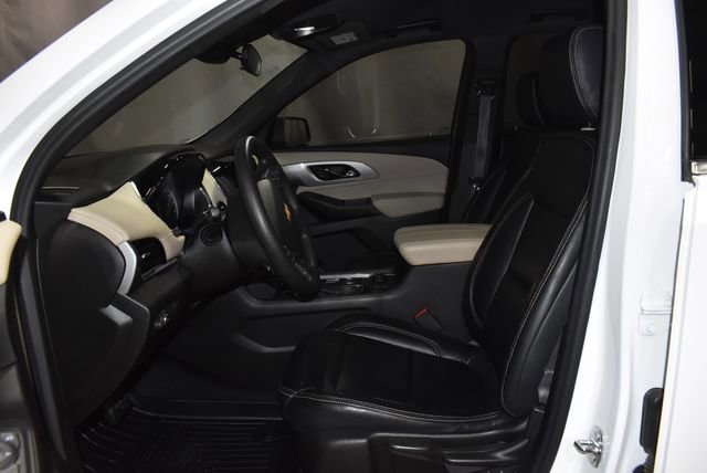 Used 2022 Chevrolet Traverse LS image 12