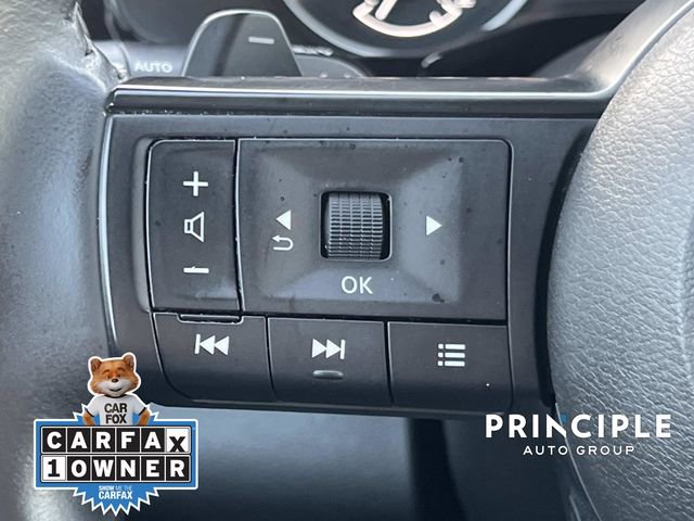 Used 2024 Nissan Pathfinder SV image 19