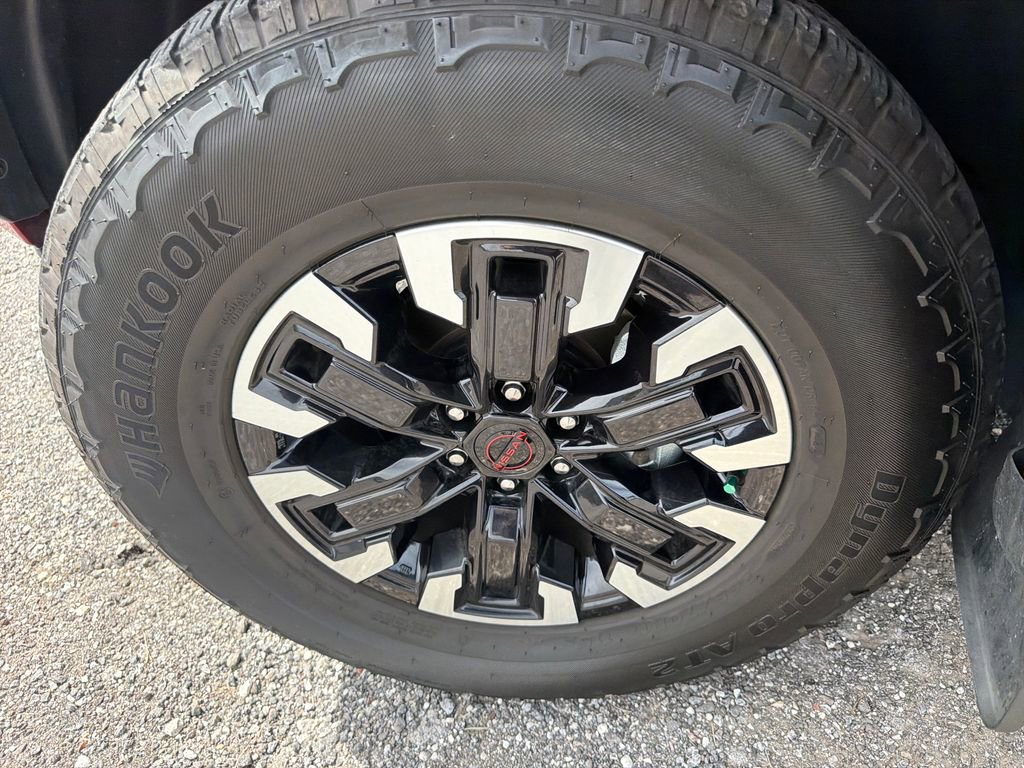 Used 2024 Nissan Frontier Pro-X w/ Technology Package RWD image 11