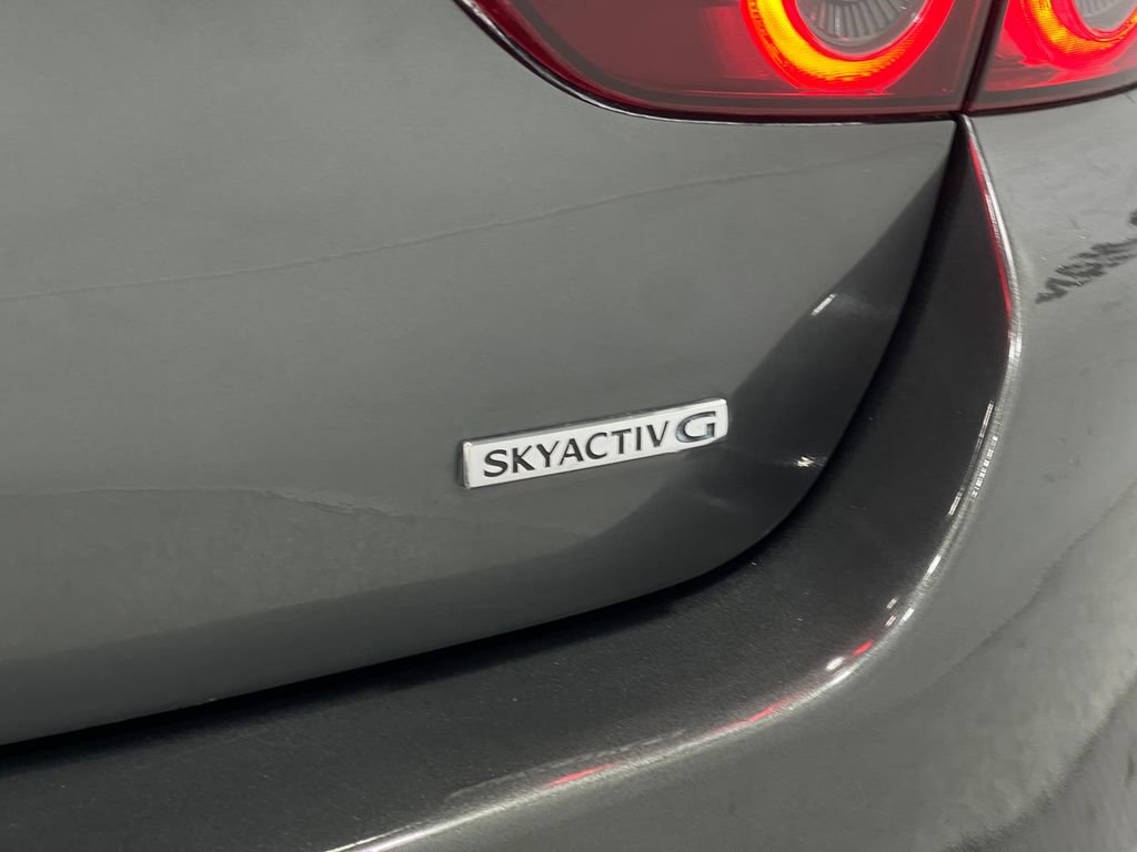 Used 2020 MAZDA MAZDA3 AWD Sedan w/ Premium Package image 38