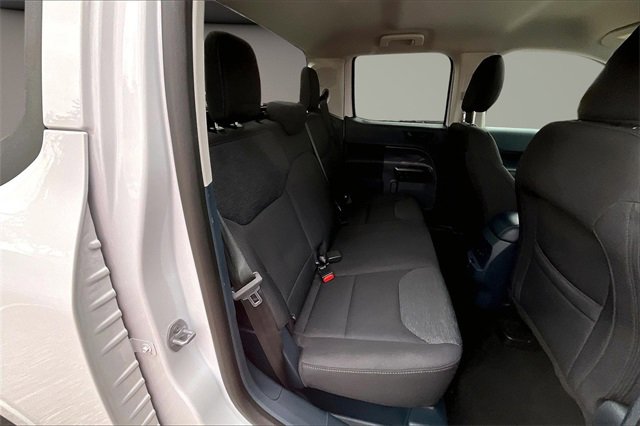 Used 2025 Ford Maverick XL image 25