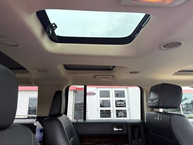 Used 2019 Ford Flex Limited w/ Equipment Group 303A AWD/4WD image 14