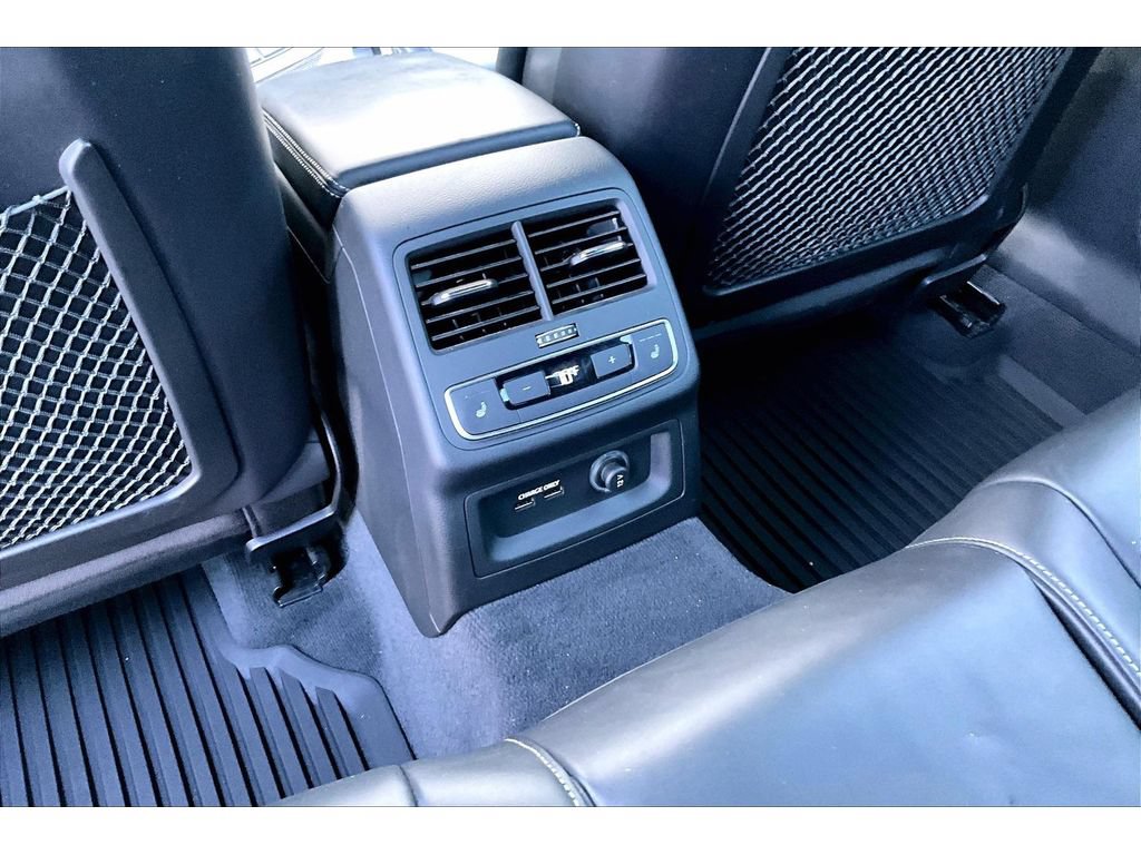 Used 2019 Audi S4 Prestige w/ Prestige Package AWD/4WD image 13