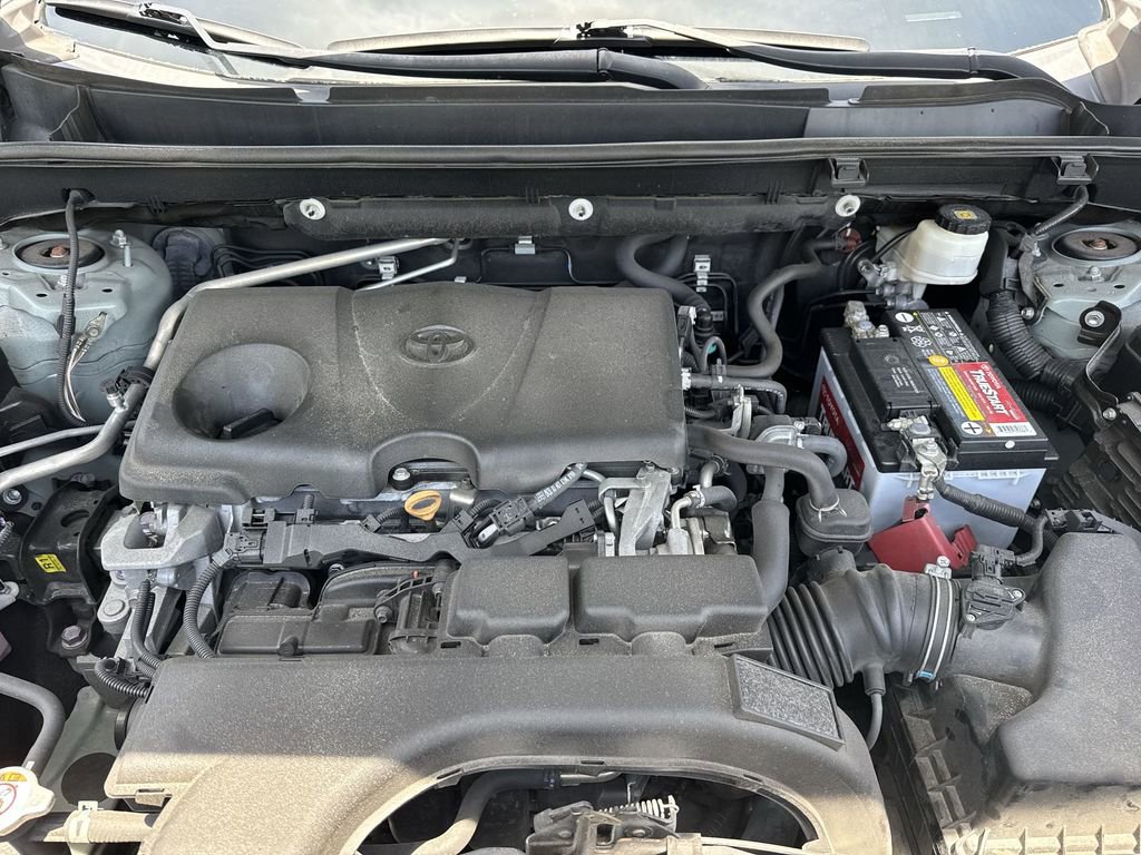 Used 2019 Toyota RAV4 XLE w/ Convenience Package FWD image 58
