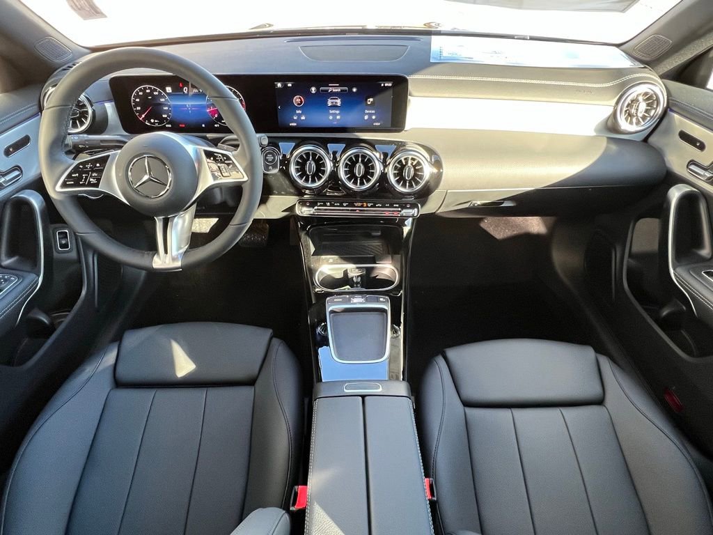 New 2026 Mercedes-Benz CLA 250 4MATIC image 2